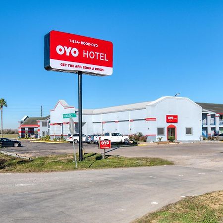 Oyo Hotel Rosenberg Tx I-69 Екстер'єр фото