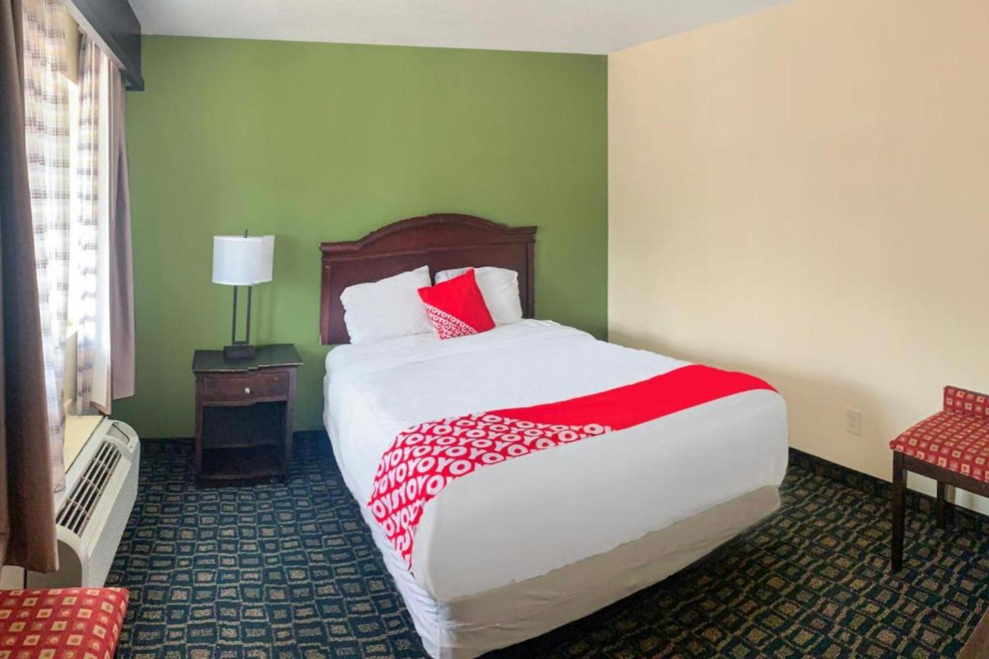 Oyo Hotel Rosenberg Tx I-69 Екстер'єр фото
