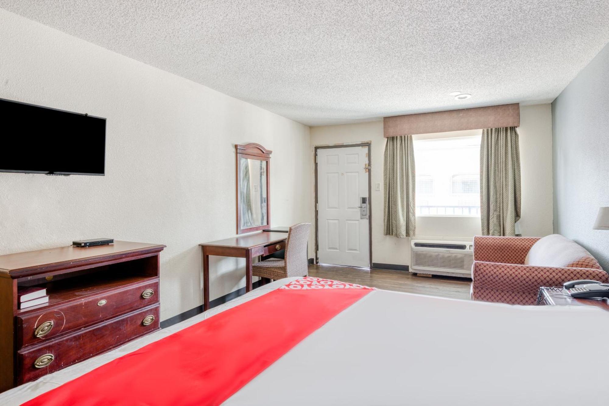 Oyo Hotel Rosenberg Tx I-69 Екстер'єр фото