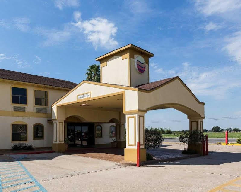 Oyo Hotel Rosenberg Tx I-69 Екстер'єр фото